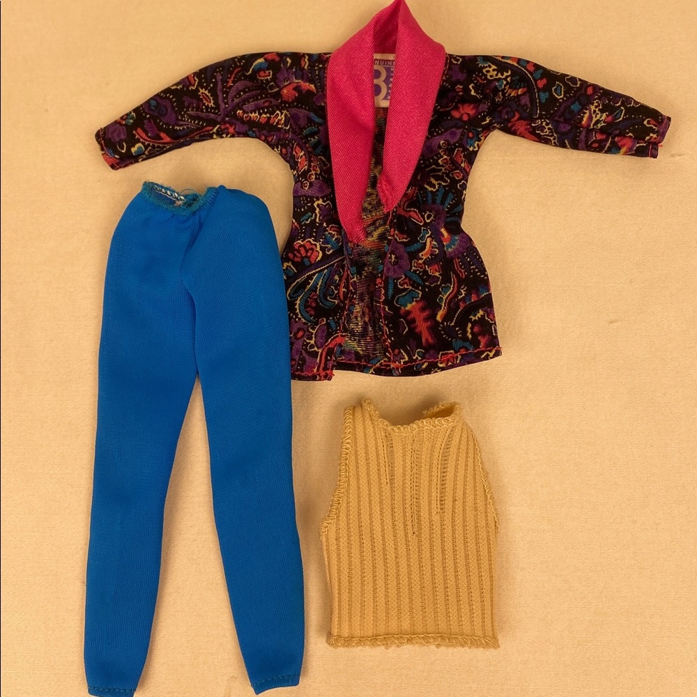 Barbie Doll Vintage Clothes (Genuine Barbie Silk Coat & Outfit) (4 piece set)